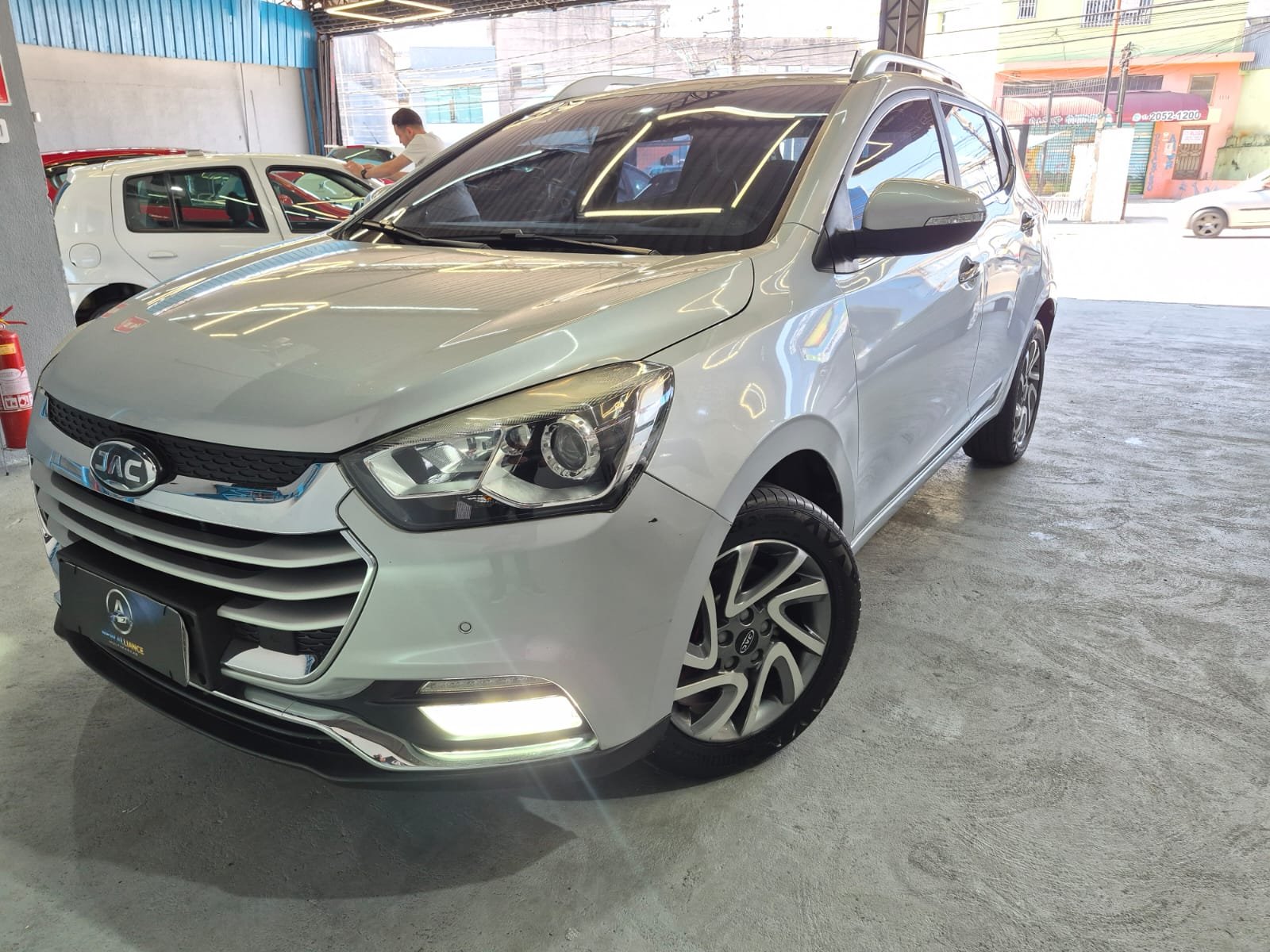JAC T40 disponível